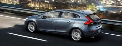 La imagen 2 de la Empresa DEPELLI AUTOS Almacén de automóviles en Las Condes RM