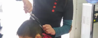 La imagen 2 de la Empresa PELUQUERIA VANGUARDIA EN MOLINA Salud Y Belleza en Santiago RM