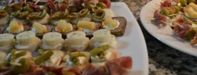 La imagen 1 de la Empresa SABORES Y GUSTITOS LTDA Servicios Gastronòmicos en Santiago RM
