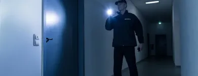 La imagen 2 de la Empresa V & V SECURITY Servicio de Seguridad en Las Condes RM