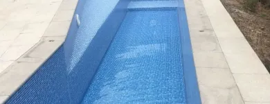 La imagen 2 de la Empresa ZUIMPERMEABILIZACIONES LTDA Revestimiento de piscinas en Santiago RM