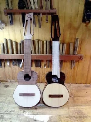 La imagen 5 de la Empresa TALLER DE INSTRUMENTOS MUSICALES - ANTILKO