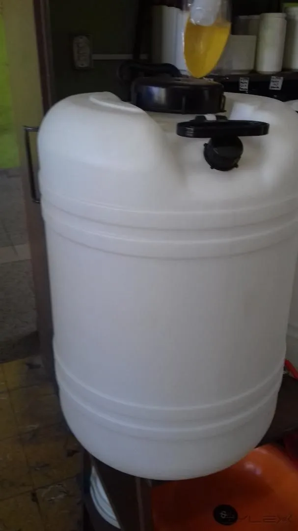 La imagen 8 de la Empresa CASA DE LA GOMA LTDA.